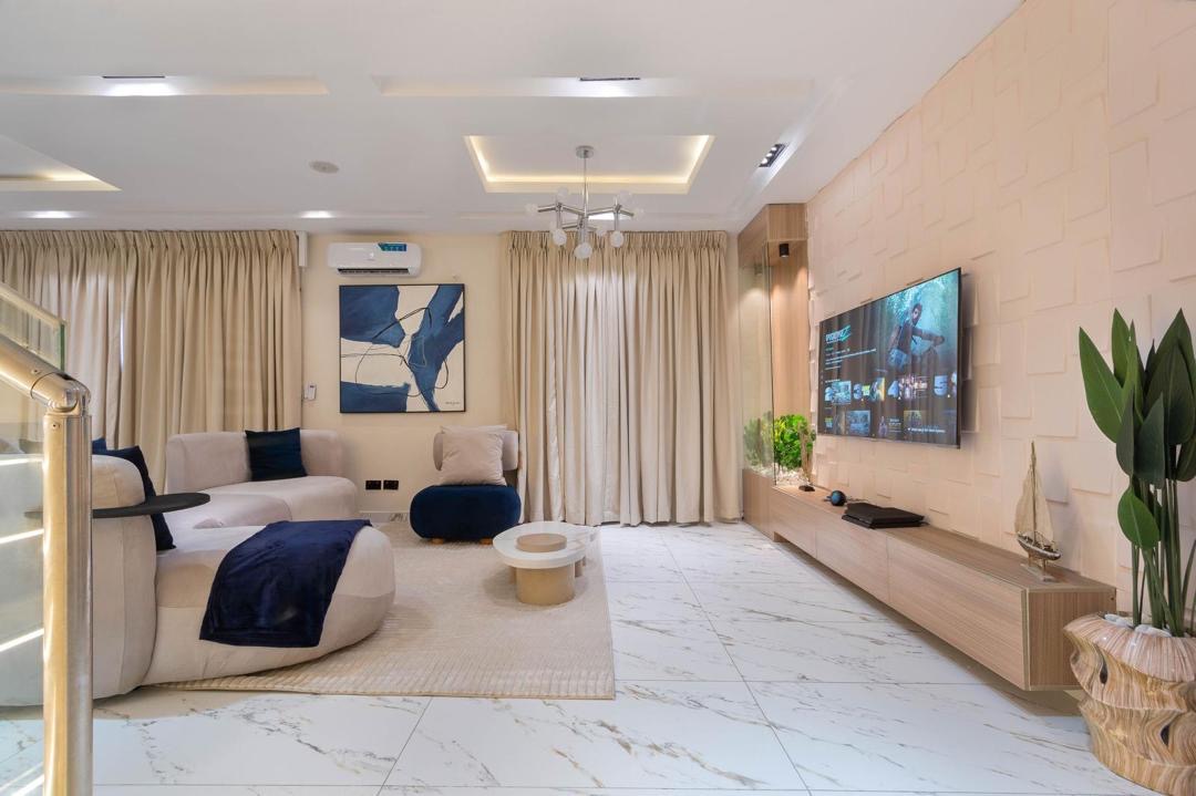 Luxury 2Bedroom Penthouse (ELYSIAN SKY)