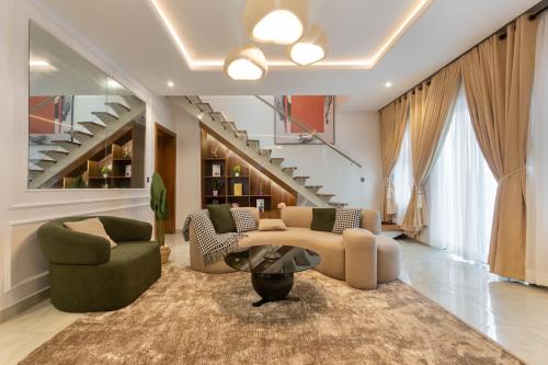 1527e080788c-1bdd-4a07-950f-1f6f26dd3a5a