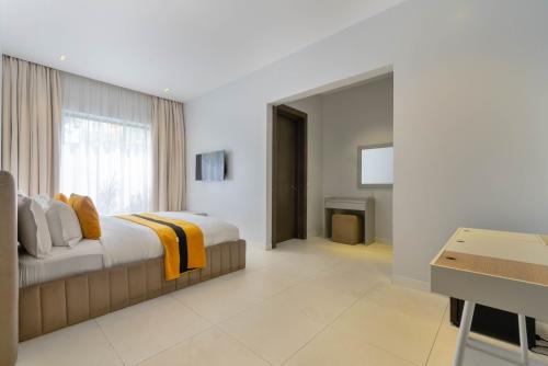 161e2e3b-805d-4c22-8ace-c8d12afa4140