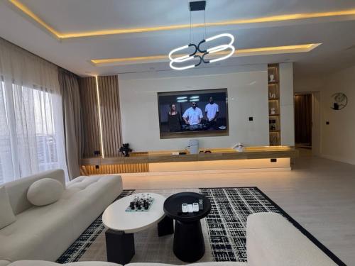 3dcb907f-7afd-48b5-abcc-28d320379f2c