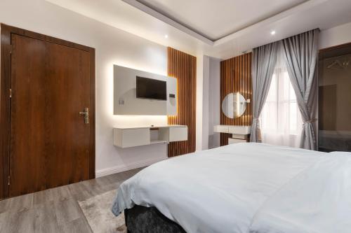 479ce240-5cf3-49db-9fe1-6bec4097913c