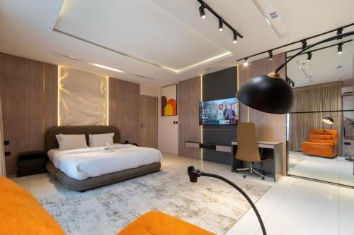 506f6bda-1493-4e18-abc7-331c3edddf5a