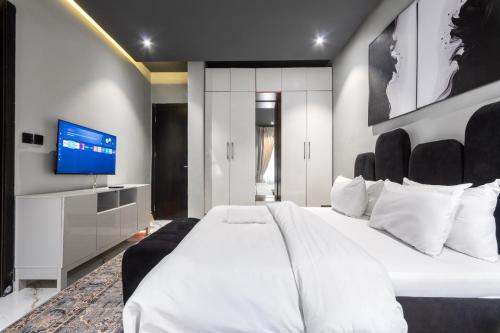 5c1f7915-4527-459b-b44d-dddeb75dd7f1