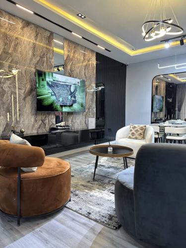 604203da-25cb-4480-9490-f1fece1065e4