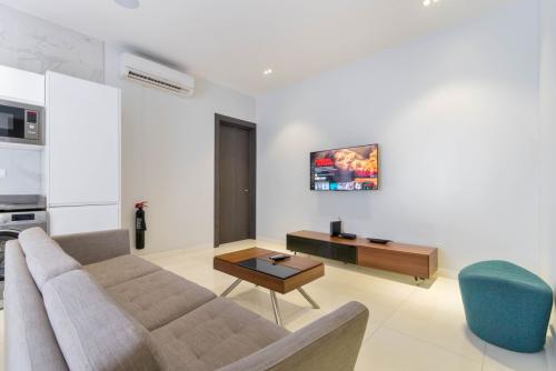 78024e07-3978-4429-9079-cda80c9a38ee