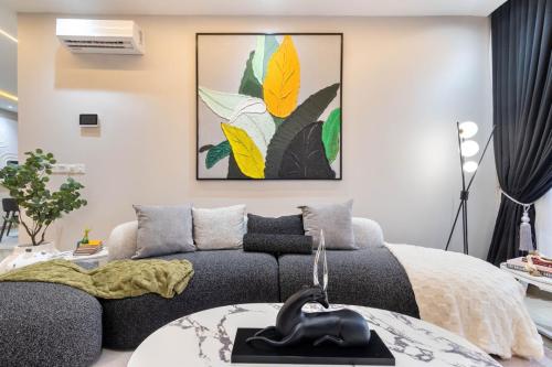 80966150-32ca-43ce-9316-1ef1e2b60829