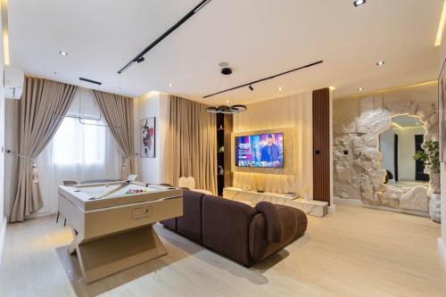 86e4604e-ae6a-48fa-bf91-94fa7e8424e4