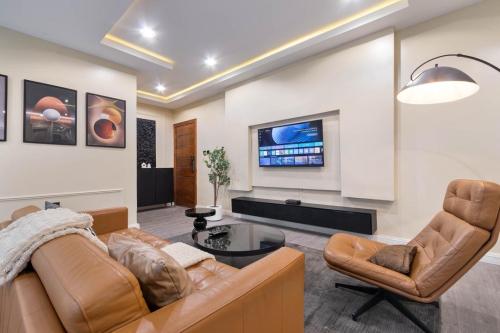 89fd32dd-5964-4913-a27c-7484a1f9c9d8