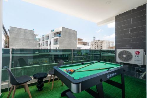 92640836-4c4e-4008-b856-062514a870f1