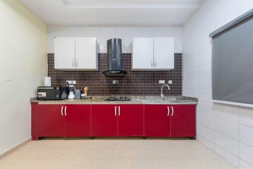 95ba98d4-a9f6-4c31-b4cb-3e8e19ceada0