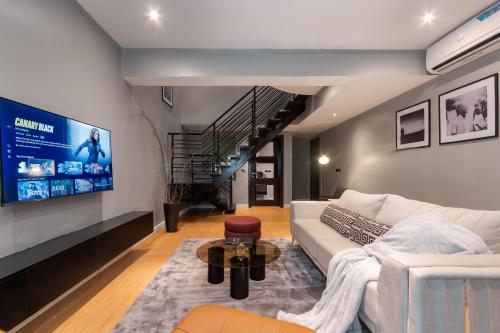 97351cb3-c8f8-4aa9-a1c4-8ce0b4c757fd