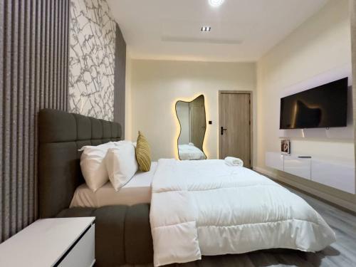 9cf603c4-c565-4dc0-9965-a2d4e1b68d69