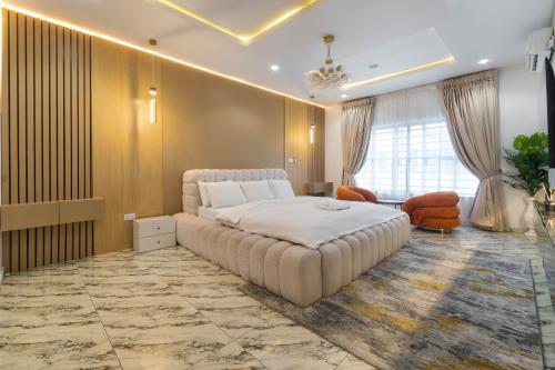 a14917db-3c6d-451d-8cf3-76a2de44b39e