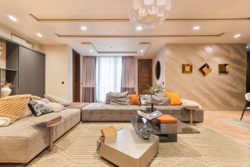 a78de297-a492-4bff-a95e-2a4f97f921e1