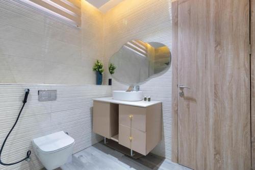 ab63eb80-2373-4177-a1e6-f278ffe25d2a