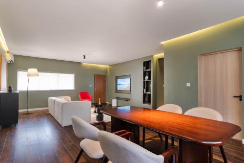 b259a7c0-9155-46fa-ab26-540ffbd00a25