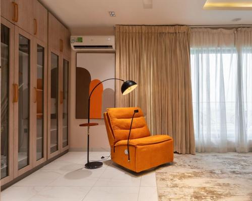 b9cee512-acc5-4969-8cb9-d9ac23e0b2c8