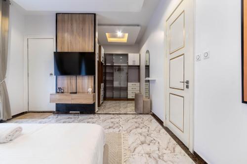 c97c42f0-b562-49d1-b2a3-6172cd78a8d3