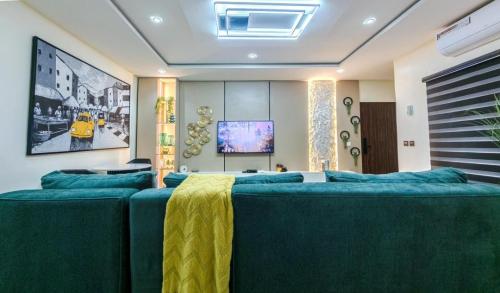 c9d7de67-7cac-45d1-bc99-be25139c26bd