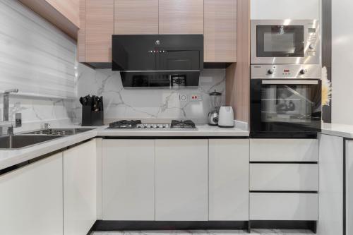 e71a75f5-a0e1-4de6-9cd2-5a23aeaef837