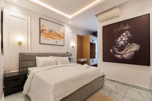 e82e1062-c63a-4a12-a48e-5cd84bc2466a