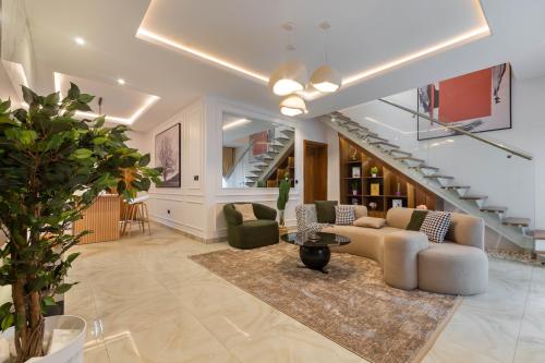 f1671507-bf33-49c1-8b3e-35274cf63153