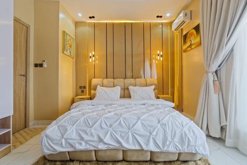 faf7b74c-30b3-421b-ade3-2515887d226d