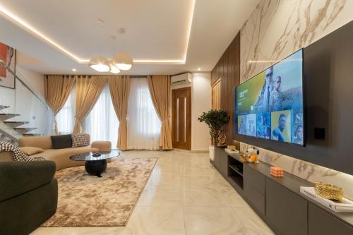 fdab3d77-238e-4a68-82be-99dd808761ed